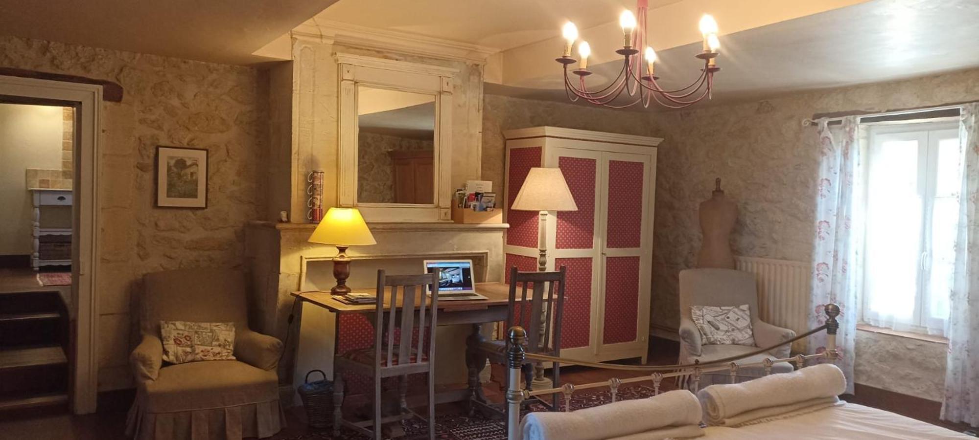 Chambre D'Hotes Spacieuse, Salle De Bain Privative Saint-Michel-de-Fronsac Ngoại thất bức ảnh