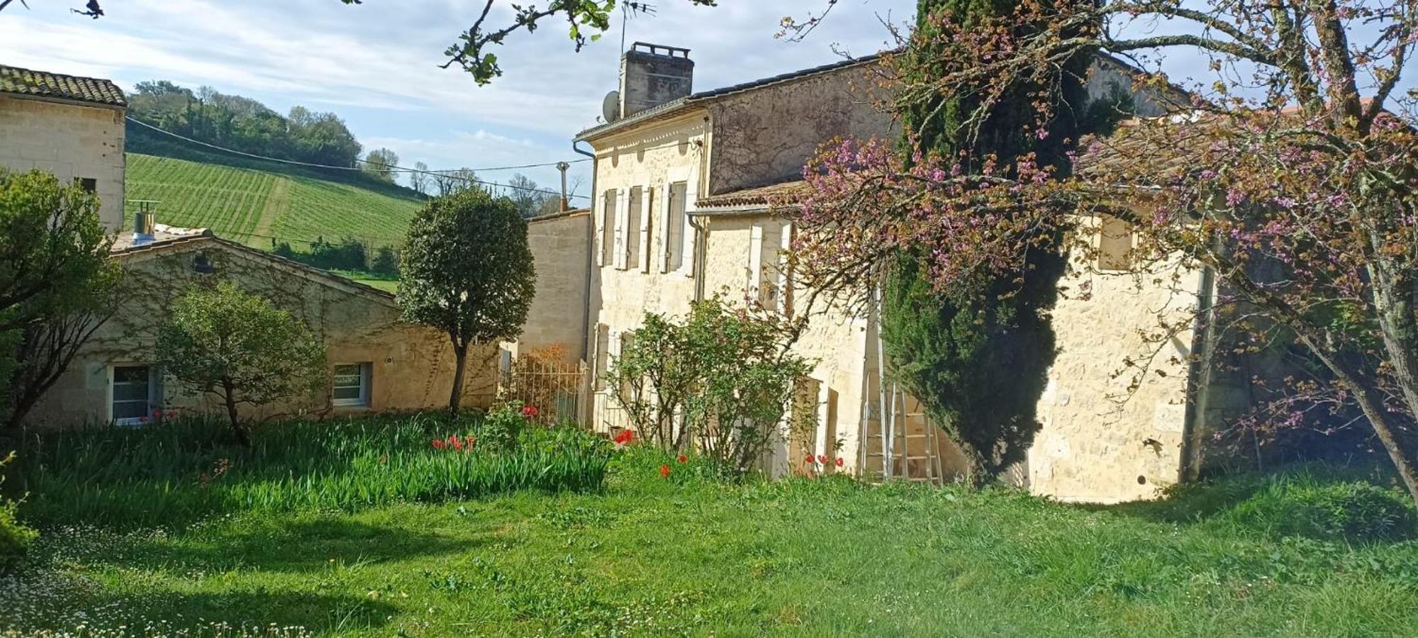Chambre D'Hotes Spacieuse, Salle De Bain Privative Saint-Michel-de-Fronsac Ngoại thất bức ảnh